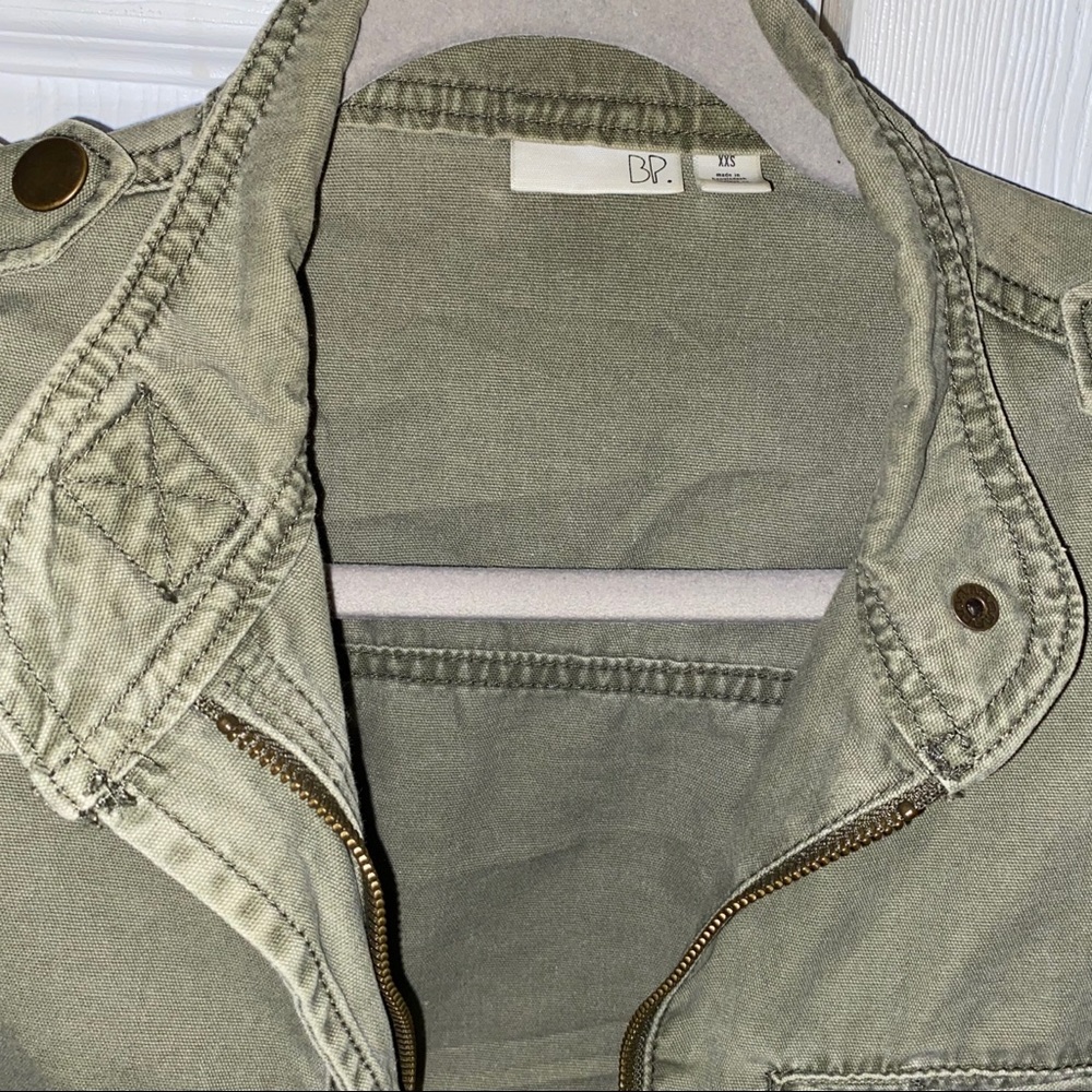 B.P. Jacket - Picture 3 of 3